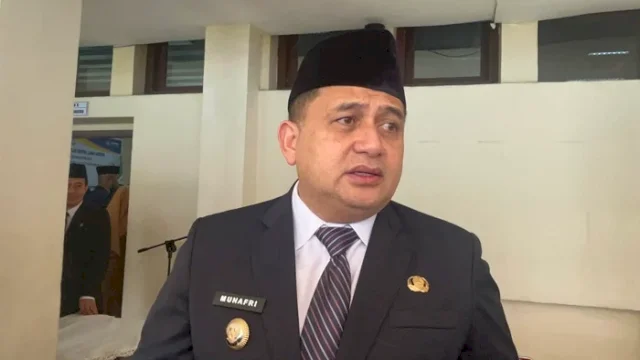 Walikota Makassar Foto list.