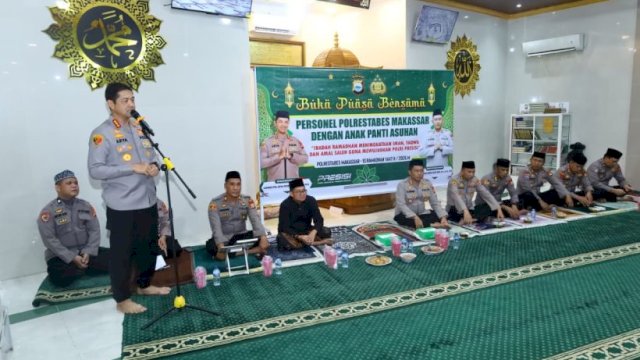 Sejukkan Ramadhan, Polrestabes Makassar Berbagi Kebahagiaan Bersama Anak Panti Asuhan