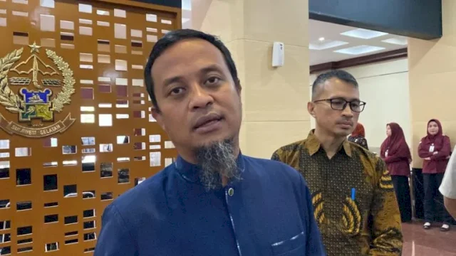Gubernur Sulsel Andi Sudirman Sulaiman Foto list.