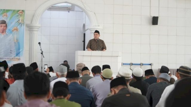 Dari Bacaan hingga Peran Sosial, Imam Masjid di Makassar Diperkuat Lewat Coaching Clinic