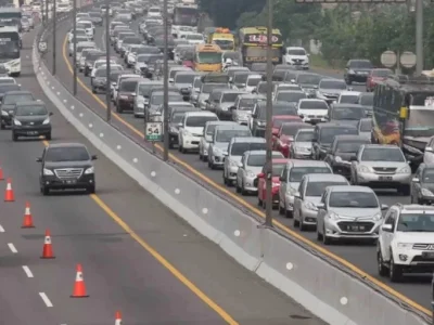 Pemerintah Siapkan Skema WFH Sehari dalam Sepekan, Tak Berlaku untuk Semua Sektor