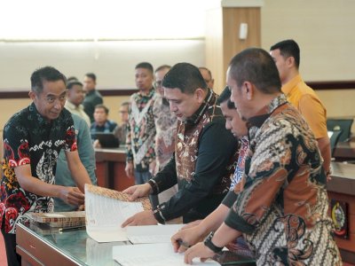Hadiri Rakor Strategi KIE, Wali Kota Munafri Tegaskan Komitmen Atasi Sampah Makassar
