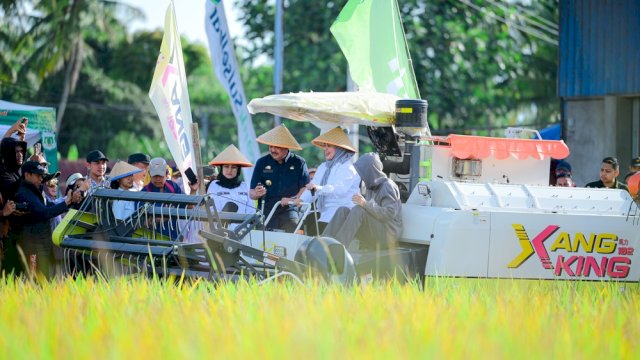 Wakil gubernur Sulsel fatmawati rusdi besama bupati pinrang jumat10/4/2026