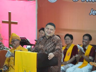 Wali Kota Makassar Ajak Jemaat Gereja Ambil Peran Dorong Pertumbuhan Ekonomi Kota