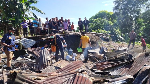 Kebakaran Gubuk Terpencil di Manggala, Lansia Ditemukan Tinggal Kerangka