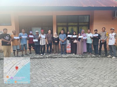 Melalui Staf Khusus, Gubernur Sulsel beri bantuan Korban Kebakaran di Bulukumba