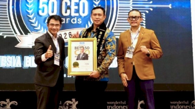 Stok Beras Tertinggi Sepanjang Sejarah, Ahmad Rizal Ramdhani Diganjar Penghargaan CEO Terpopuler