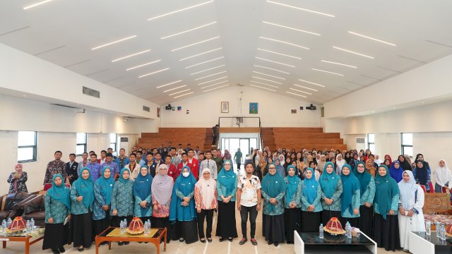 TP PKK Sulsel Turun ke Sekolah, Edukasi Remaja Soal Risiko Sosial