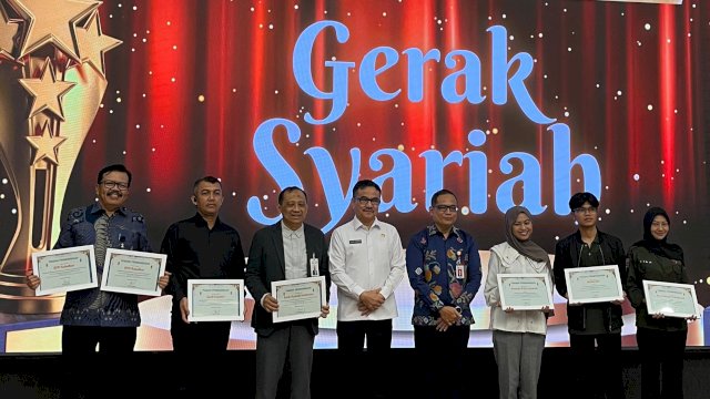 Pemenang Lomba Konten Sosial Media Terviral &bull; Pemenang Kategori Literasi Keuangan Syariah Tersmasif