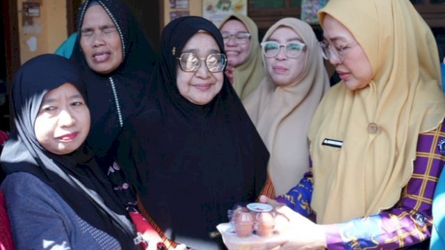 Melinda Aksa Tinjau Posyandu ICD Nusa Indah, Tekankan Pentingnya Gizi dan Layanan Dasar Keluarga