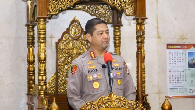 Safari Subuh di Mamajang, Kapolrestabes Makassar Tekankan Peran Masyarakat Jaga Keamanan