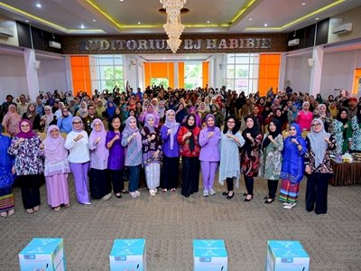 Wagub Sulsel Dorong Perempuan Parepare Jadi Motor UMKM dan Ketahanan Keluarga