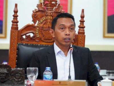 Mantan Wakil Ketua DPRD Sulsel: Isu Bibit Nanas Tak Pernah Masuk Meja Pimpinan
