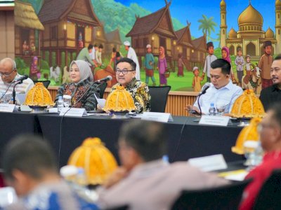 Sekda Jufri Rahman Dampingi Wagub Sulsel Bahas Stabilitas Harga Jelang Idul Adha di HLM TPID
