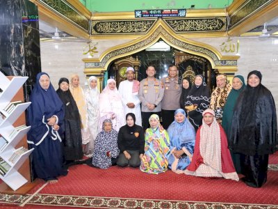 Warga Bitowa Sambut Hangat Safari Subuh Kapolrestabes Makassar