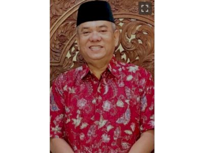 Mantan Wawali Makassar Takjub Lihat Watampone: “Bupati Andi Asman Sukses Sulap Bone Jadi Daerah Bersih, Jalan Mulus