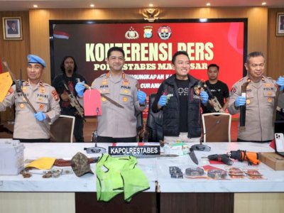 Polrestabes Makassar Gelar Konferensi Pers Ungkap Kawanan Geng Motor Serang Warga di Jalan Ablam
