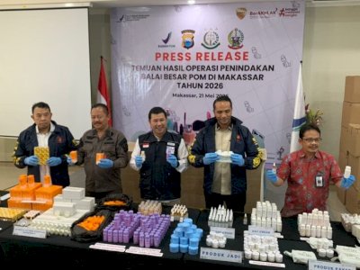 Pabrik Kosmetik Ilegal Bermerkuri di Makassar Digerebek, Omzetnya Tembus Rp65 Juta Seminggu!