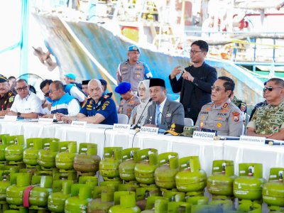 Gubernur Andi Sudirman Apresiasi Ditreskrimsus Polda Sulsel Ungkap Penyalahgunaan BBM dan LPG Subsidi