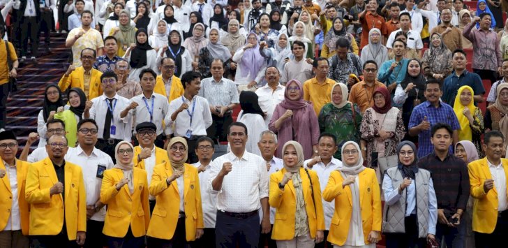 Dialog di UNM, Mentan Amran Respons Cepat Suara Mahasiswa dan Dosen