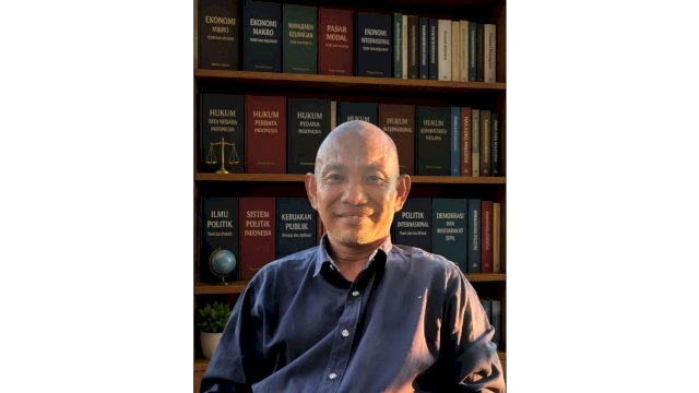 “Ekspor Satu Pintu ? : Strategi Memperkuat Kedaulatan Ekonomi, Kepastian Hukum, dan Daya Saing Indonesia di Pasar Global