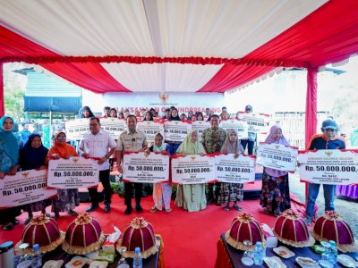 Gubernur Andi Sudirman Groundbreaking 40 Unit Rumah Layak Huni di Takalar, Gandeng TNI untuk Percepatan