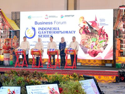 Fatmawati Rusdi Buka Business Forum IGS 2026, Tawarkan Potensi Investasi Sulsel kepada Delegasi 28 Negara