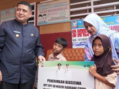 Janjikan Revitalisasi 2027, Wali Kota Makassar Kucurkan Beasiswa Rp2,1 Miliar di Kepulauan Sangkarrang