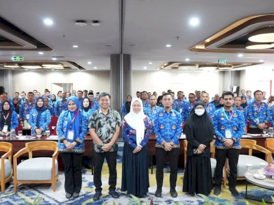 Melinda Aksa Dorong Lurah Jadi Garda Terdepan Pengelolaan Sampah Berbasis Urban Farming