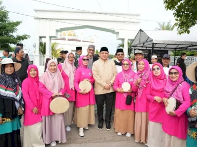 Wali Kota Makassar Lepas 2.000 Peserta Pawai Muharam 1448 H, Ajak Warga Perkuat Persatuan dan Semangat Hijrah