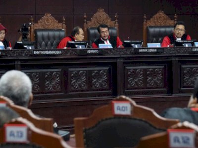 MK Tolak Gugatan Mahasiswa, Tegaskan Pilkada Tetap Dipilih Langsung oleh Rakyat