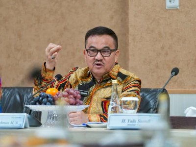 Komut Bank Sulselbar Hadiri Sharing Session FKDK BPDSI Wilayah Timur