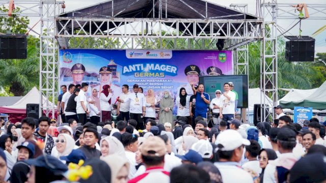 Puluhan Ribu Warga Semarakkan Jalan Sehat Anti Mager Bersama Gubernur Sulsel Peringati 67 Tahun Kabupaten Luwu