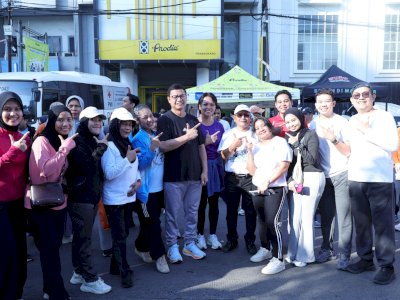 Kawal Program Makan Bergizi Gratis Prabowo, Kepala BPOM Taruna Ikrar Tinjau 8 SPPG di Makassar