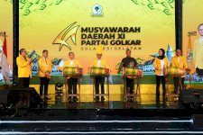 Hadiri Musda XI Golkar Sulsel, Gubernur Andi Sudirman Apresiasi Dukungan Fraksi Golkar untuk Pembangunan Daerah