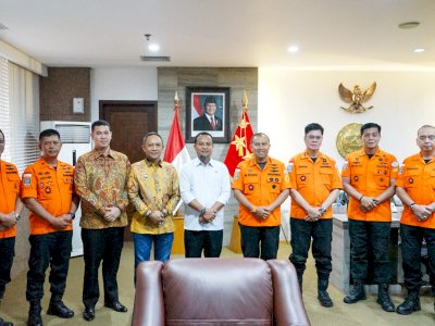 Gubernur Andi Sudirman Laporkan Progres Evakuasi KM Nurul Salsa kepada Kepala Basarnas RI