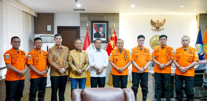 Gubernur Andi Sudirman Laporkan Progres Evakuasi KM Nurul Salsa kepada Kepala Basarnas RI
