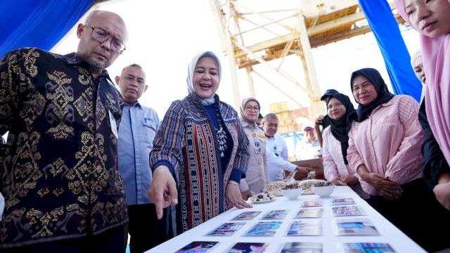 Fatmawati Lepas Ekspor 10,2 Ton Kemiri Luwu ke Jeddah, Perkuat Daya Saing UMKM Sulsel di Pasar Global