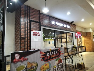 Warkop Om Ben Resmi Buka Cabang Ketiga di Mall Panakkukang