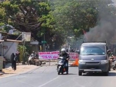 Akses Jalan Borong Raya – Ujung Bori Lumpuh Total Akibat Penolakan Konstatering Lahan