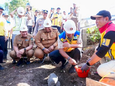 Ground Breaking Pelebaran Jembatan Sungai Maros&nbsp;A Gubernur Sulsel: Perkuat Konektivitas dan Kurangi Kemacetan