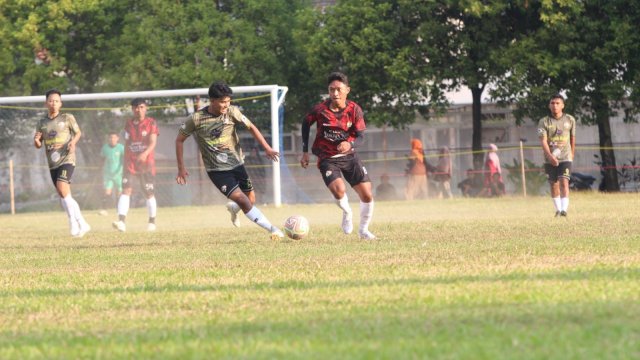 Kuda Hitam Dokter Koboi FC Diperkuat Ferdinand Sinaga, Menang Telak 4-0 atas Aksara FC