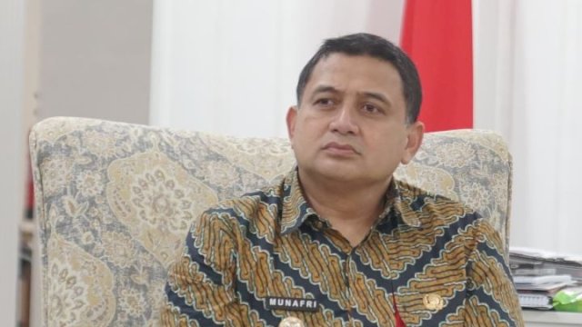 Walikota Makassar Munafri Arifuddin foto list.