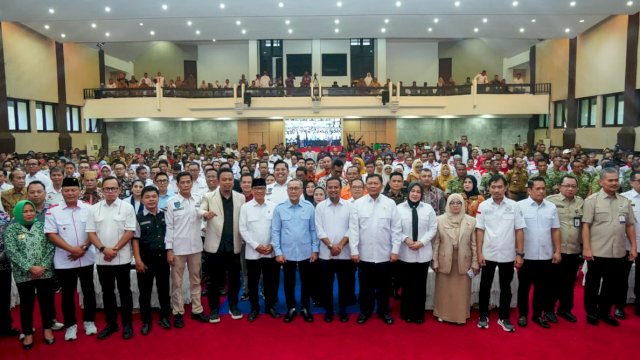 Gubernur Sulsel Sambut Seminar Nasional KDKMP, Dorong Koperasi Desa Beri Manfaat Nyata bagi Masyarakat