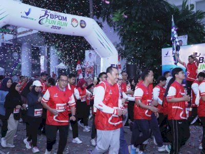 Lepas Ribuan Peserta BPOM Run 2026, Taruna Ikrar: Kemerdekaan RI ke-81 Kita Rawat dengan Kesehatan Paripurna