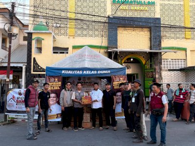 AAS Community Salurkan Bantuan Sosial untuk Warga Terdampak Kebakaran di jalan Kandea Kota Makassar
