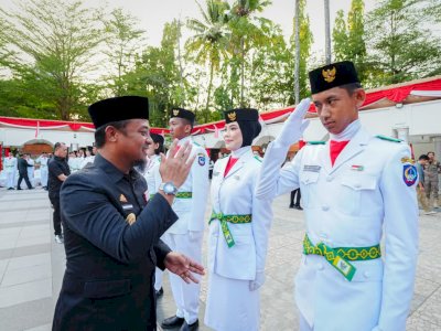 Gubernur Andi Sudirman Kukuhkan 73 Paskibraka Sulsel, Siap Kibarkan Sang Merah Putih