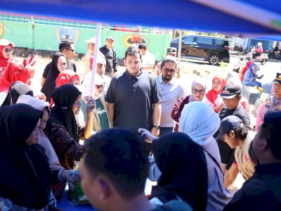 Bukan Sekadar Kunjungan! Andi Amar Pastikan Kebutuhan Pokok Murah Benar-Benar Sampai ke Masyarakat