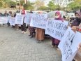 PMII Makassar dikejar Emak-Emak Karena Membela Mafia Tanah