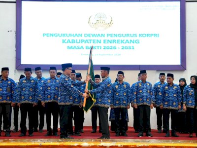 Sekda Jufri Rahman Kukuhkan Pengurus Korpri Enrekang Masa Bakti 2026-2031